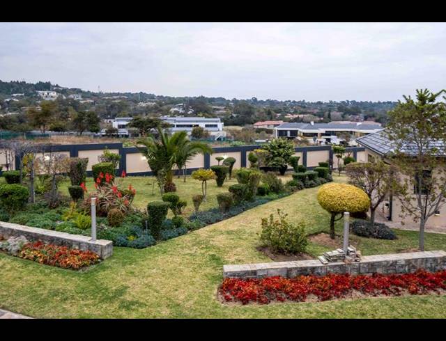 7 BEDROOM HOUSE FOR SALE IN BLUE HILLS EQUESTRIAN ESTATE